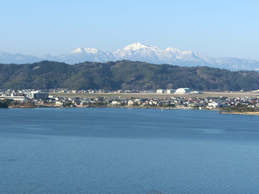 東郷池に舞い降りた天女